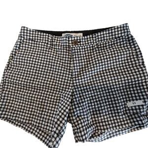 #53 - Old Navy Black and White Gingham Check Shorts - Size 4